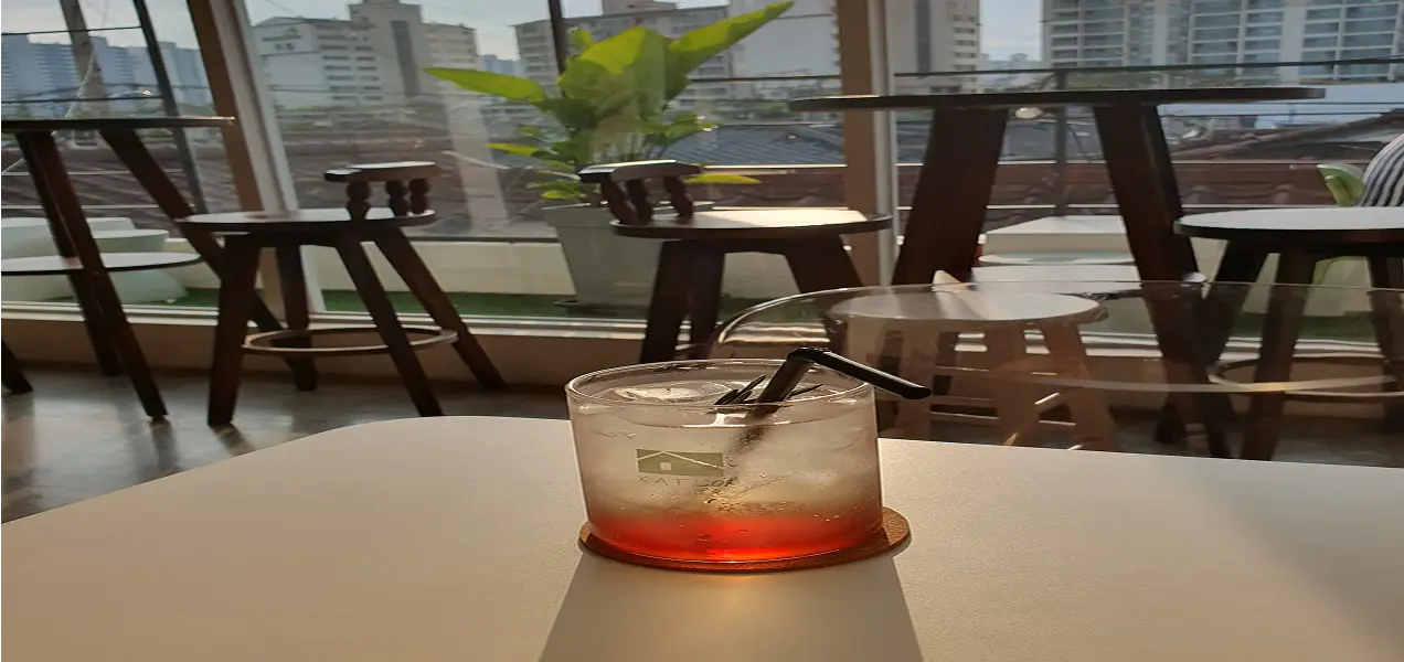 송*정, 29, 금융계